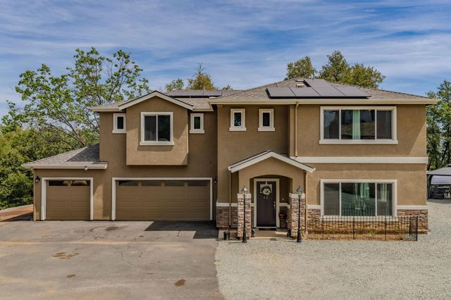 13906 Rose Quartz Ct, Pine Grove, CA 95665