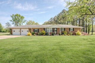 20510 Old Elkmont Rd, Athens, AL 35614