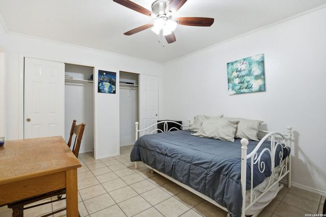 11610 Vance Jackson Rd Apt 869, San Antonio, TX 78230