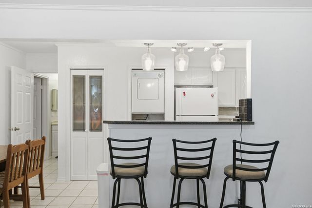 11610 Vance Jackson Rd Apt 869, San Antonio, TX 78230