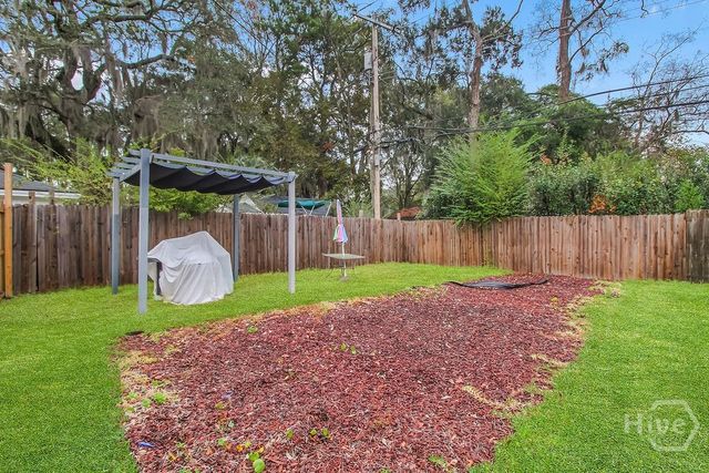 222 Dyches Drive, Savannah, GA 31406