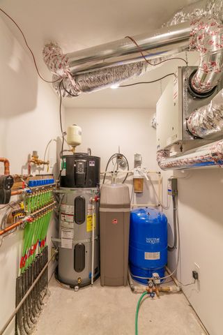 2552 BEDFORD LOOP, North Pole, AK 99705