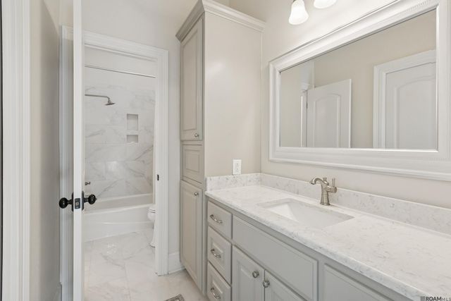 44388 Stringer Bridge Rd, St Amant, LA 70774