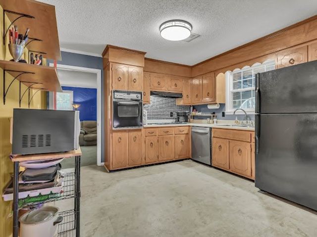 4537 Louise Creek Rd, Cunningham, TN 37052