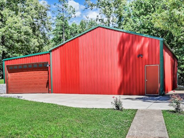 4537 Louise Creek Rd, Cunningham, TN 37052