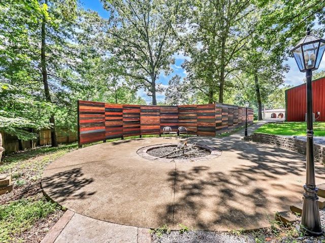 4537 Louise Creek Rd, Cunningham, TN 37052