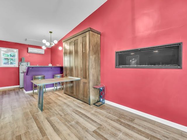 4537 Louise Creek Rd, Cunningham, TN 37052