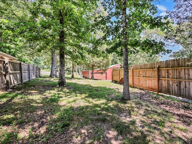 4537 Louise Creek Rd, Cunningham, TN 37052
