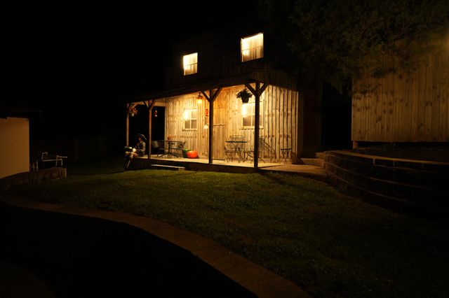4537 Louise Creek Rd, Cunningham, TN 37052