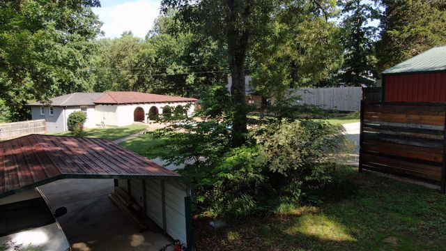 4537 Louise Creek Rd, Cunningham, TN 37052