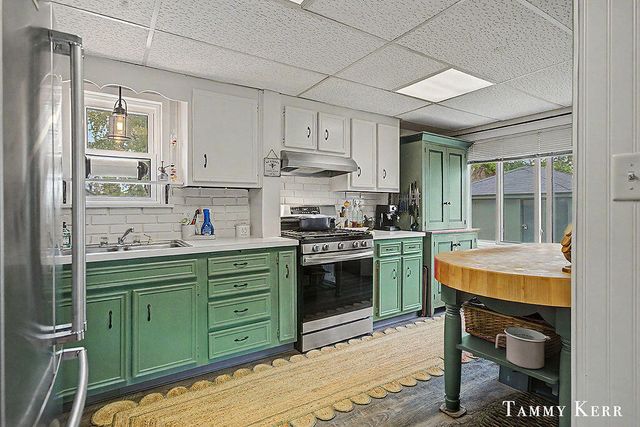 1159 S Shore Drive, Holland, MI 49423