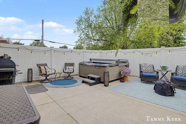 1159 S Shore Drive, Holland, MI 49423