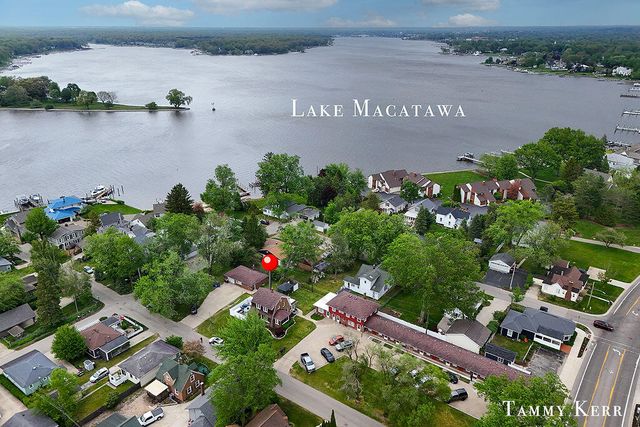 1159 S Shore Drive, Holland, MI 49423