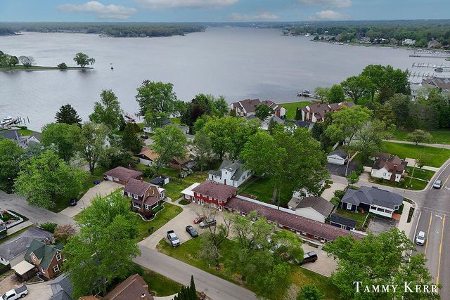 1159 S Shore Drive, Holland, MI 49423
