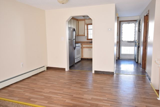 1245 Pawtucket Blvd 4, Lowell, MA 01854