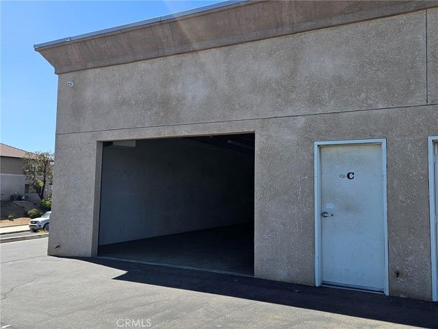 17198 Yuma Street, Victorville, CA 92395