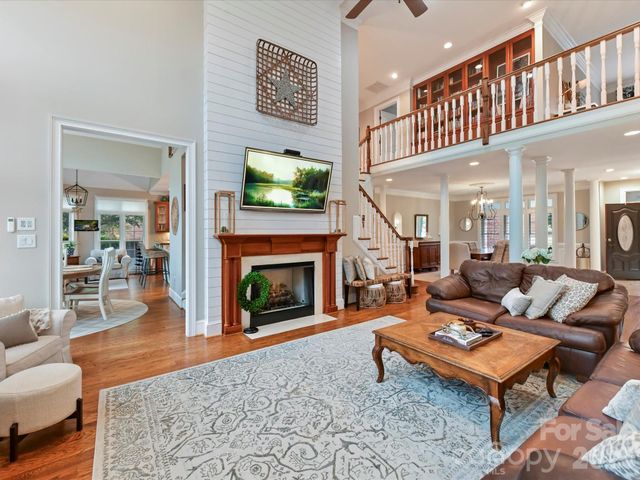 6114 Four Wood Drive, Matthews, NC 28104