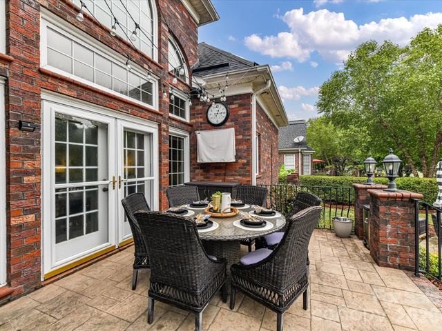 6114 Four Wood Drive, Matthews, NC 28104