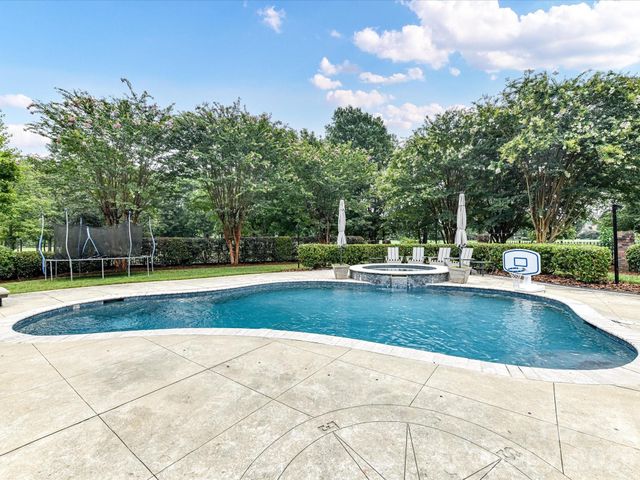 6114 Four Wood Drive, Matthews, NC 28104