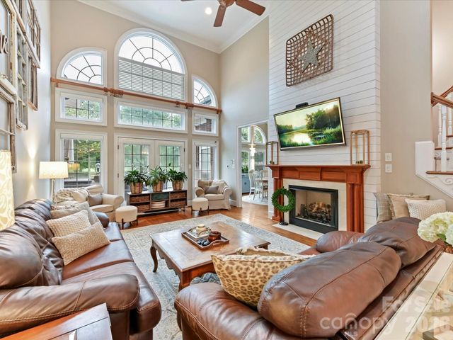 6114 Four Wood Drive, Matthews, NC 28104