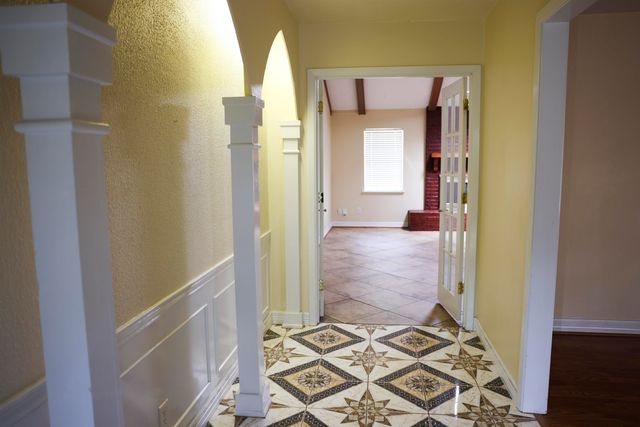 6610 Wedgewood Dr, Beaumont, TX 77706