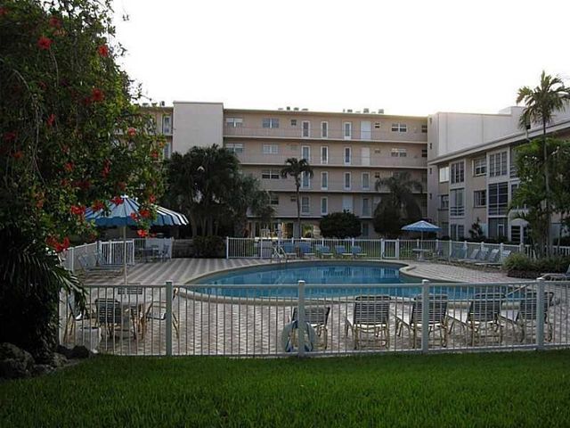 1481 S Ocean Blvd Apt 232C, Lauderdale By The Sea, FL 33062