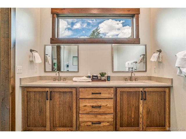 158 Hay Meadow Dr, Fraser, CO 80442