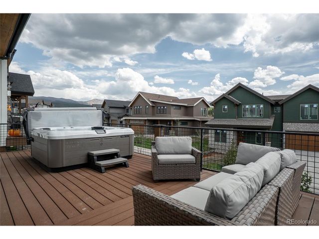 158 Hay Meadow Dr, Fraser, CO 80442