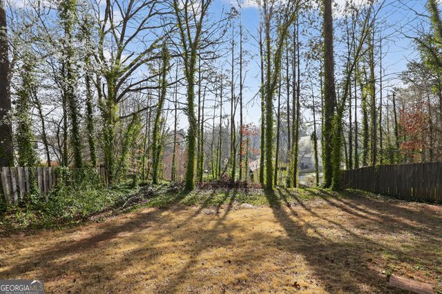 1248 Tyne Way, Stone Mountain, GA 30088