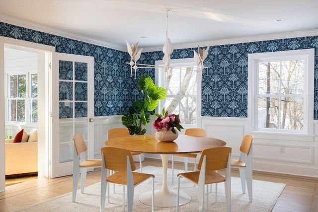 60 Alberta Rd, Brookline, MA 02467