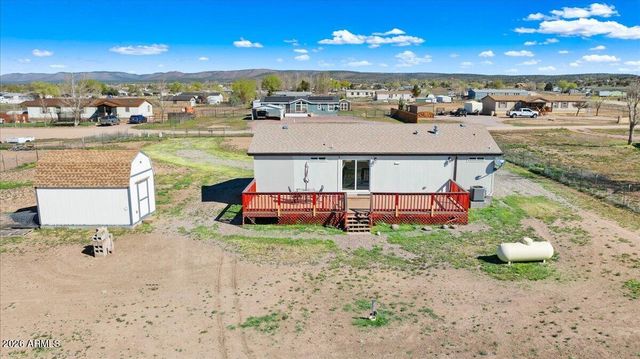 325 E HOUSTON Road, Paulden, AZ 86334