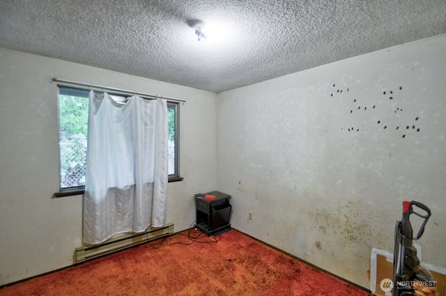 7640 Mesplay Avenue SE, Lacey, WA 98503