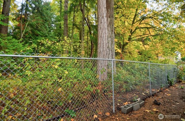 7640 Mesplay Avenue SE, Lacey, WA 98503