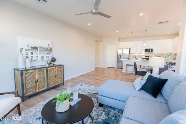 3726 E Flower Street, Phoenix, AZ 85018