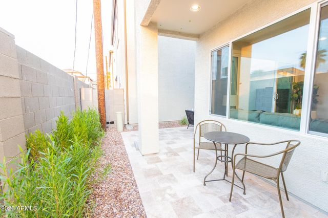 3726 E Flower Street, Phoenix, AZ 85018