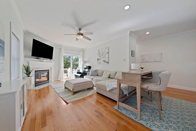 43 Plymouth St 43, Canton, MA 02021