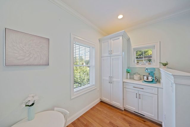 43 Plymouth St 43, Canton, MA 02021