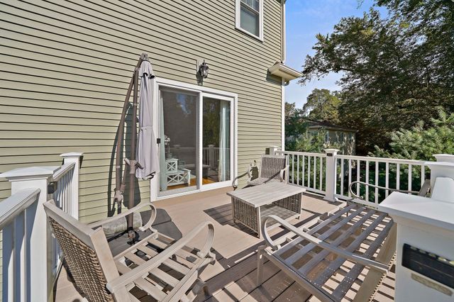 43 Plymouth St 43, Canton, MA 02021