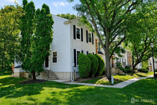 20 Delikat Lane, Sayreville, NJ 08872