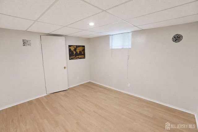20 Delikat Lane, Sayreville, NJ 08872