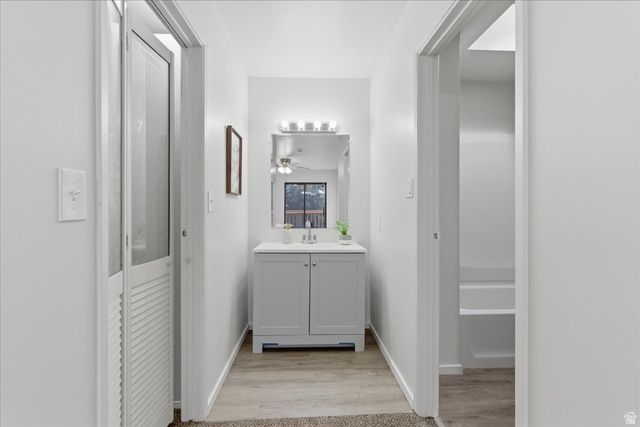 2573 JORDAN MEADOWS LN, West Jordan, UT 84084