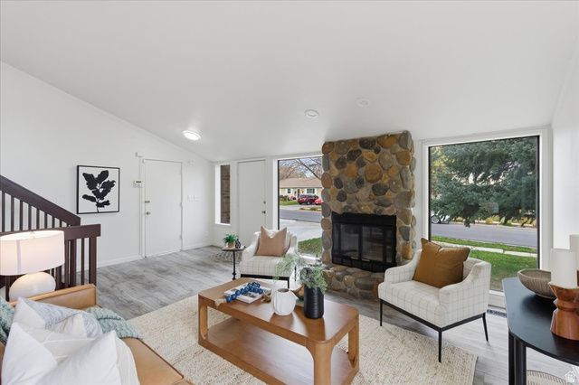 2573 JORDAN MEADOWS LN, West Jordan, UT 84084