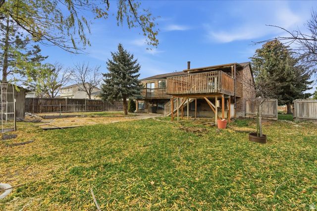 2573 JORDAN MEADOWS LN, West Jordan, UT 84084