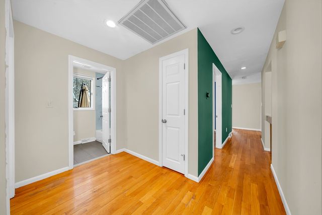 2 Foxfire Dr, Sharon, MA 02067