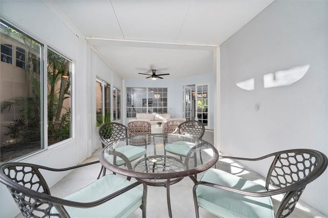 8859 Lakeside Circle, Vero Beach, FL 32963