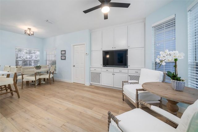 8859 Lakeside Circle, Vero Beach, FL 32963