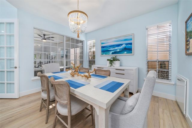 8859 Lakeside Circle, Vero Beach, FL 32963