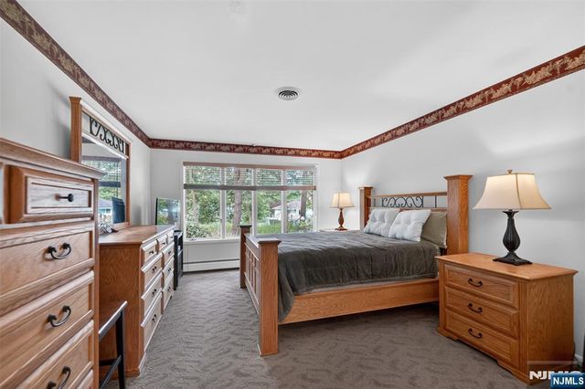 416 Bromley Place 416C, Wyckoff, NJ 07481