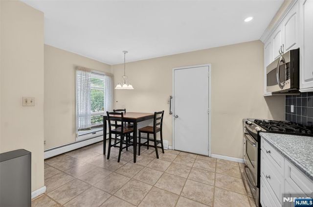 416 Bromley Place 416C, Wyckoff, NJ 07481