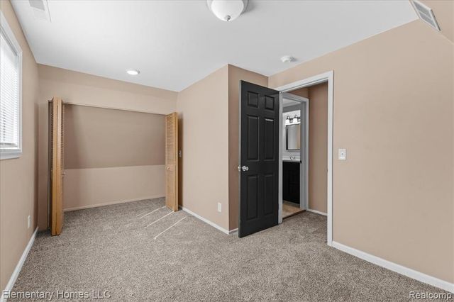 23086 Melrose Avenue, Eastpointe, MI 48021